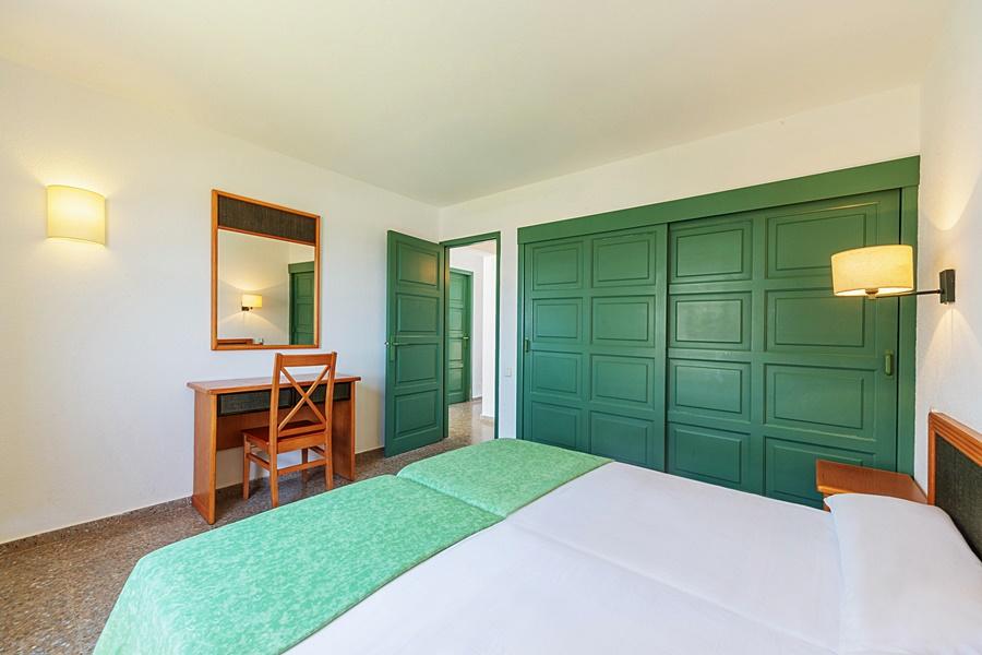 AluaSun Far Menorca Aparthotel S'Algar Bagian luar foto