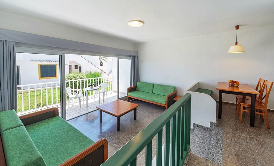 AluaSun Far Menorca Aparthotel S'Algar Bagian luar foto
