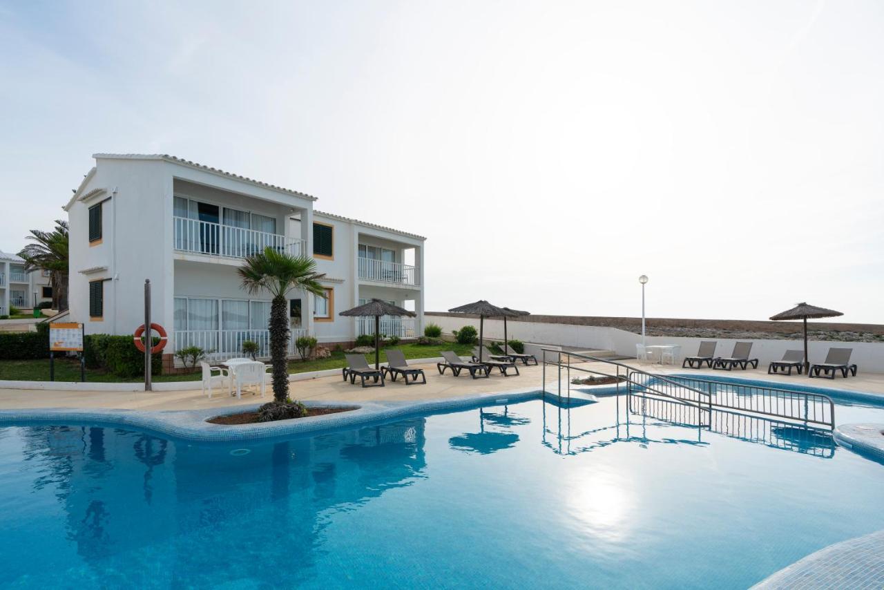 AluaSun Far Menorca Aparthotel S'Algar Bagian luar foto