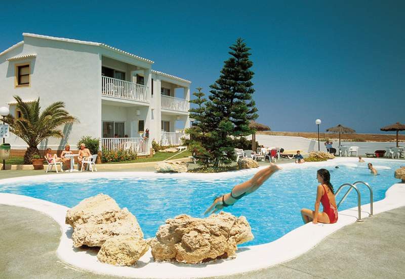 AluaSun Far Menorca Aparthotel S'Algar Bagian luar foto