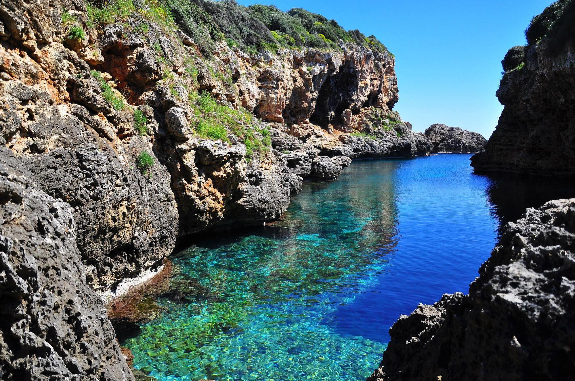 AluaSun Far Menorca Aparthotel S'Algar Bagian luar foto