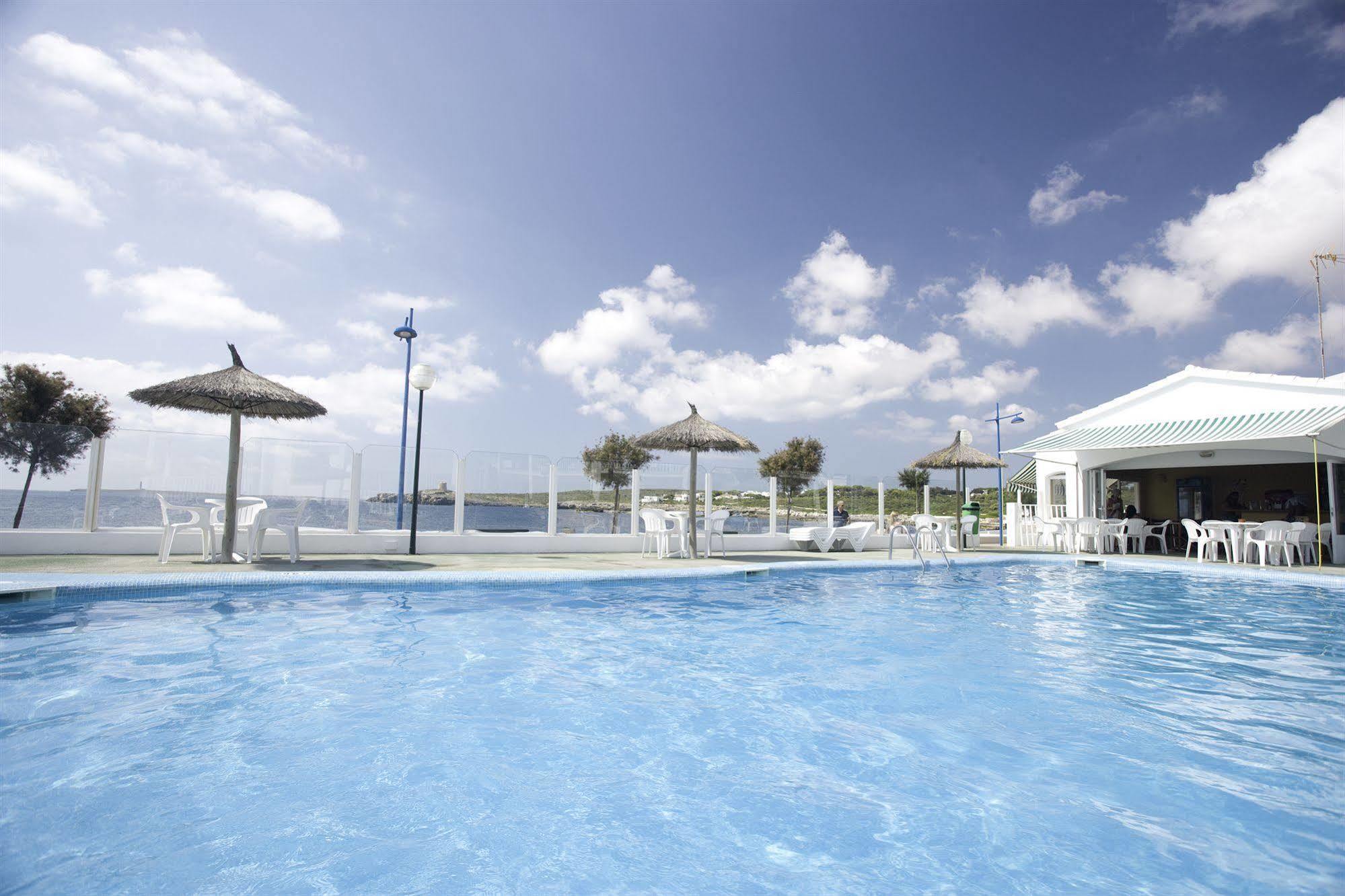 AluaSun Far Menorca Aparthotel S'Algar Bagian luar foto
